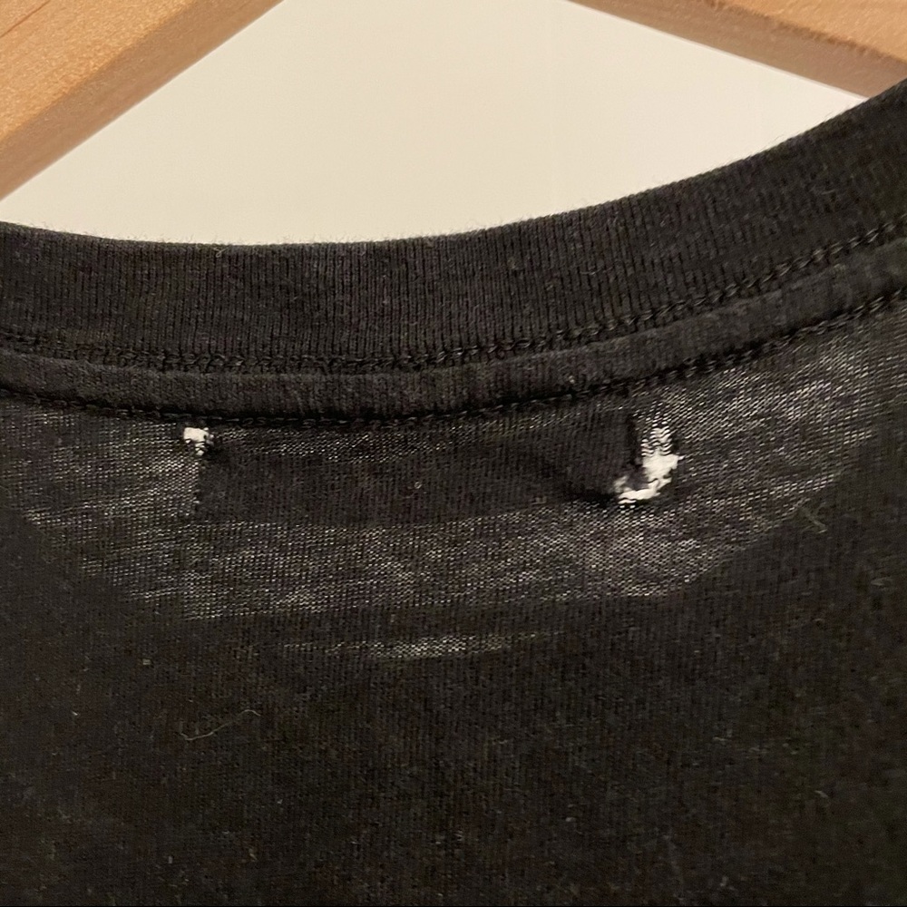 pull & bear tshirt - Picture 4 of 4